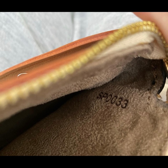 Louis Vuitton x Takashi Murakami. Vintage mini pouchette. In great condition! - Picture 4 of 7